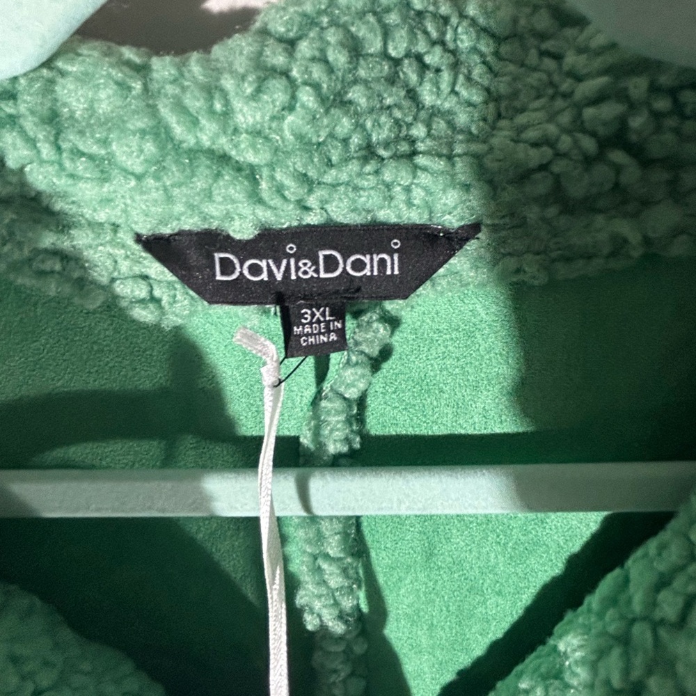 DAVI & DANI Mint Teddy Jacket - Picture 5 of 12